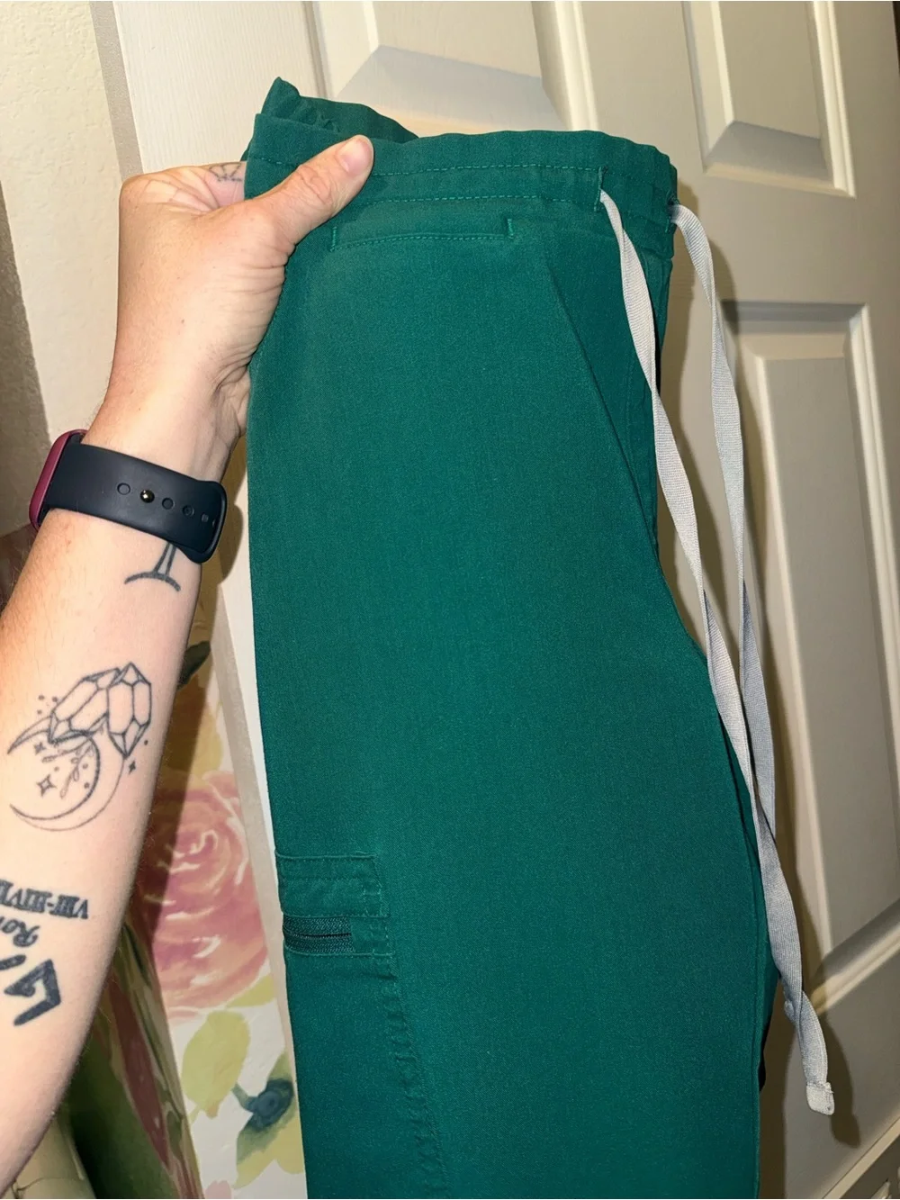 Green fig straight leg scrub pants